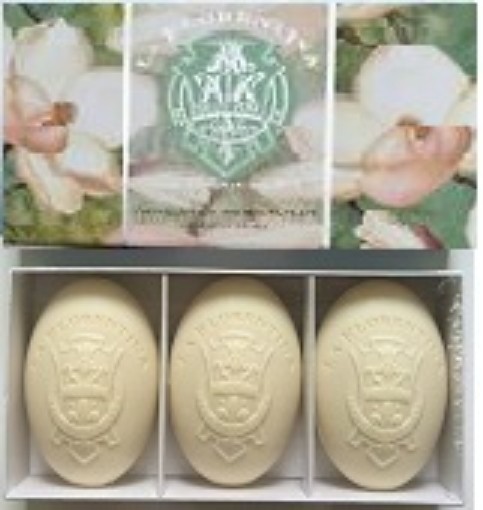afbeelding van Zeep magnolia 150 gram