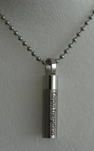 afbeelding van corpus energeticus hanger+kett
